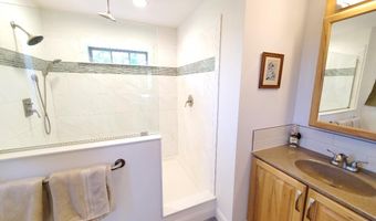 21 Pioneer Way, Aurora, ME 04408