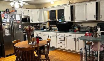 151 Hadde Ave, Cumberland, RI 02864
