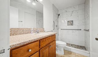 1820 W CHEYENNE Dr, Chandler, AZ 85224