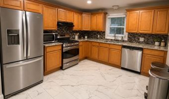 44 Pavilion Ave, Cranston, RI 02920