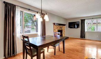 3621 Cloudberry Cir, Anchorage, AK 99507