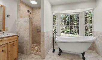 11871 Highway 66, Ashland, OR 97520