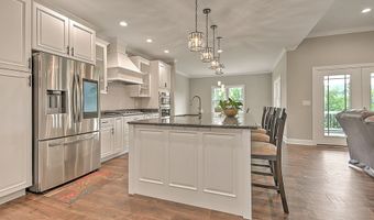 20385 Yeary Trl, Abingdon, VA 24211