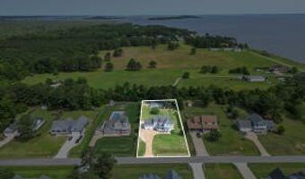 109 Cooper Landing Dr, Aydlett, NC 27916