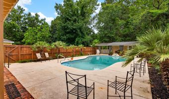 13239 Old Woolmarket Rd, Biloxi, MS 39532