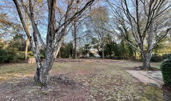 325 University Cir, Athens, GA 30605