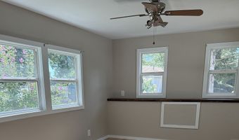 133 W Main St TRLR A9, Clinton, CT 06413