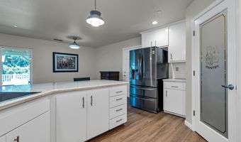 1750 Diamond St, Anderson, CA 96007
