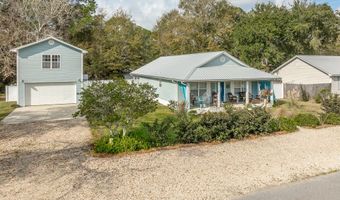 148 20th Ave, Apalachicola, FL 32320
