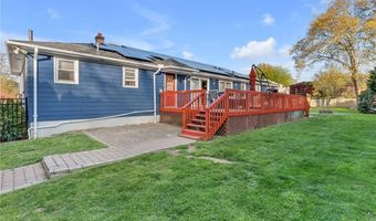 62 Canonchet Trl, Cranston, RI 02921
