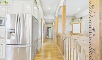 53 E 3rd St N, Cowley, WY 82420