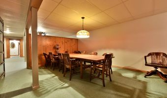 625 McKay Rd, Amsterdam, NY 12010