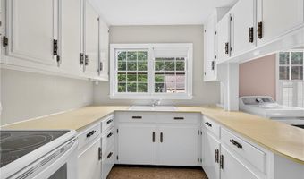 203 Ridgecrest Rd, Asheboro, NC 27203