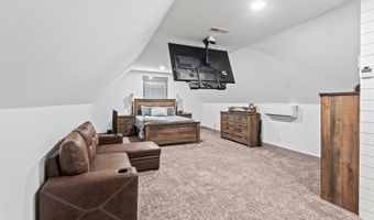 68 Pierce Rd, Albertville, AL 35951