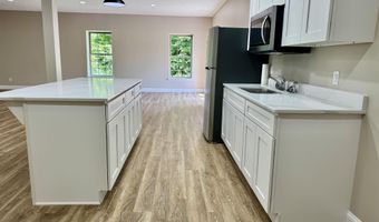 803 Spyglass Hill Dr, Bedford, IN 47421