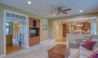 33 CHADWICK Dr, Dover, DE 19901