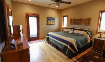 15 Helen Ln, Banner, WY 82832