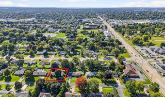 521 W SENECA Dr, Appleton, WI 54911