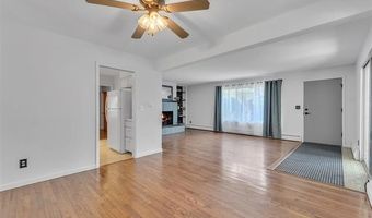 1558 1560 W Jones Dr SW, Ann Arbor, MI 48105
