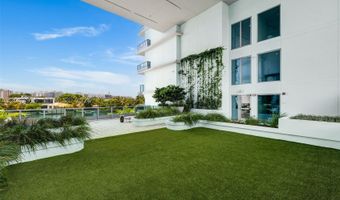 9221 E Bay Harbor Dr 210, Bay Harbor Islands, FL 33154