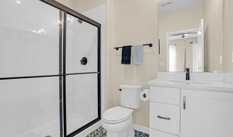 1904 Evans Ln, Middletown, NJ 07748