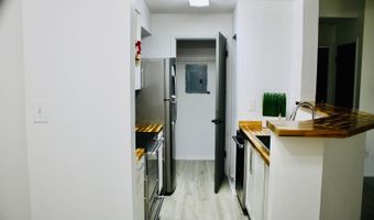 216 AFTON Sq 202, Altamonte Springs, FL 32714