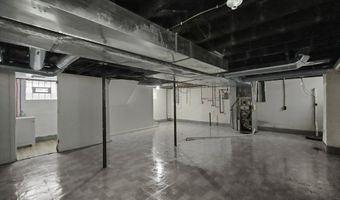 1940 8th St, Akron, OH 44314