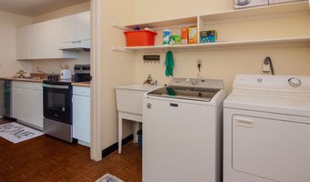 609 Watersedge Dr, Ann Arbor, MI 48105
