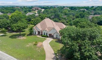 208 N Oakvista Ct, Aledo, TX 76008