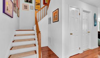 15 Old Mill Ct, Belmar, NJ 07719