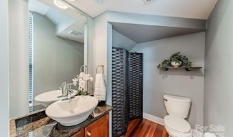 2988 Textile Way, Charlotte, NC 28205