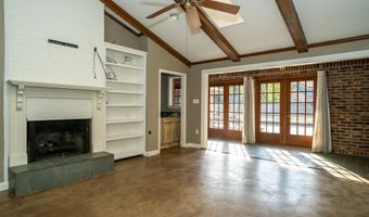 3736 Sessions Dr, Baton Rouge, LA 70816