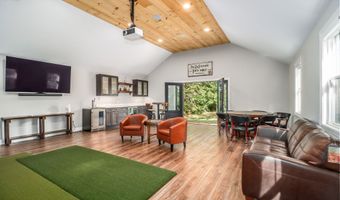 70 Obtuse Hill Rd, Brookfield, CT 06804