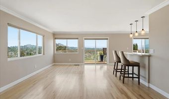 4322 Beverly Dr, La Mesa, CA 91941