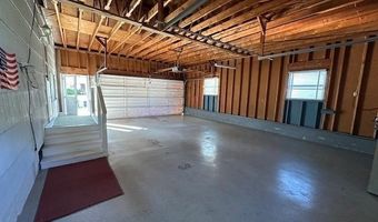 51 Elm Blvd, Babbitt, MN 55706