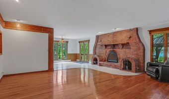 22806 W Loon Lake Blvd, Antioch, IL 60002