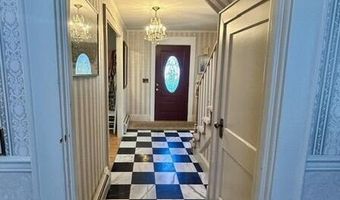 35 Dunning Blvd, Bangor, ME 04401