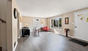 2500 S JEFFERSON St, Appleton, WI 54915