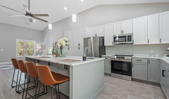 2 Tolosa Way, Hot Springs Village, AR 71909