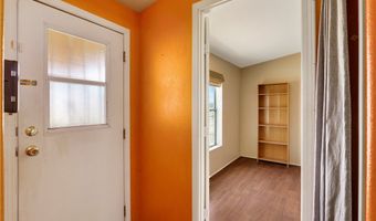 6705 E Red Barrel Dr, Yucca, AZ 86438