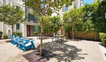 2572 S Escondido Blvd 808, Escondido, CA 92025