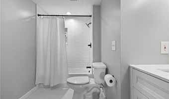 494 Woonasquatucket Ave 403, North Providence, RI 02911