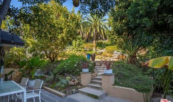 1960 Hillcrest Rd, Los Angeles, CA 90068