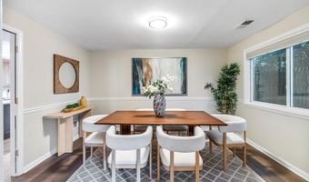 6352 12TH St N, Arlington, VA 22205