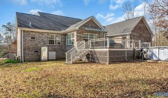 165 Creekside Ln SE, Arab, AL 35016