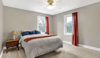 7082 Tremont Dr, Bargersville, IN 46106