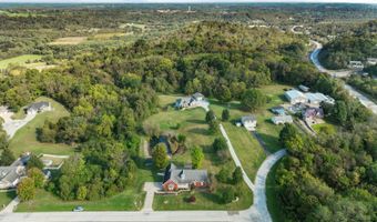 6040 Eden Dr, Aurora, IN 47001