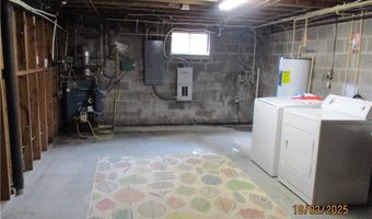 126 Beverly Rd, Ashland, VA 23005