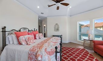 317 Bayview Dr, Aransas Pass, TX 78336