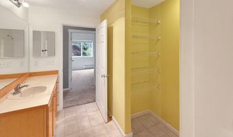 14735 SW BEARD Rd 102, Beaverton, OR 97007